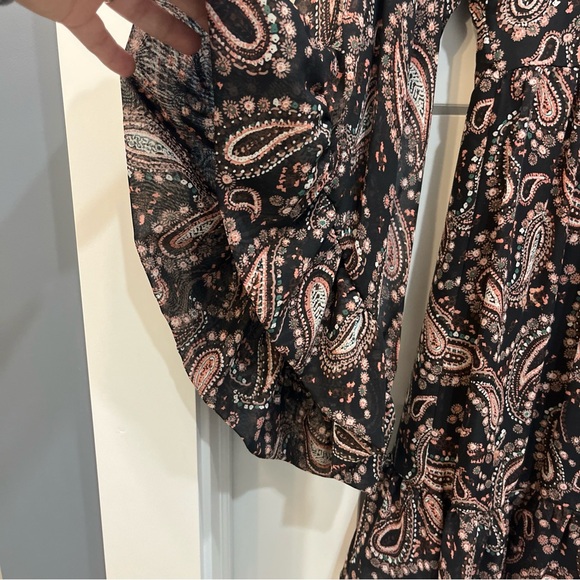 Betsey Johnson Women’s Paisley Print Black Pink Ruffle Bohemian Tie Dress Size 6 - Picture 3 of 13